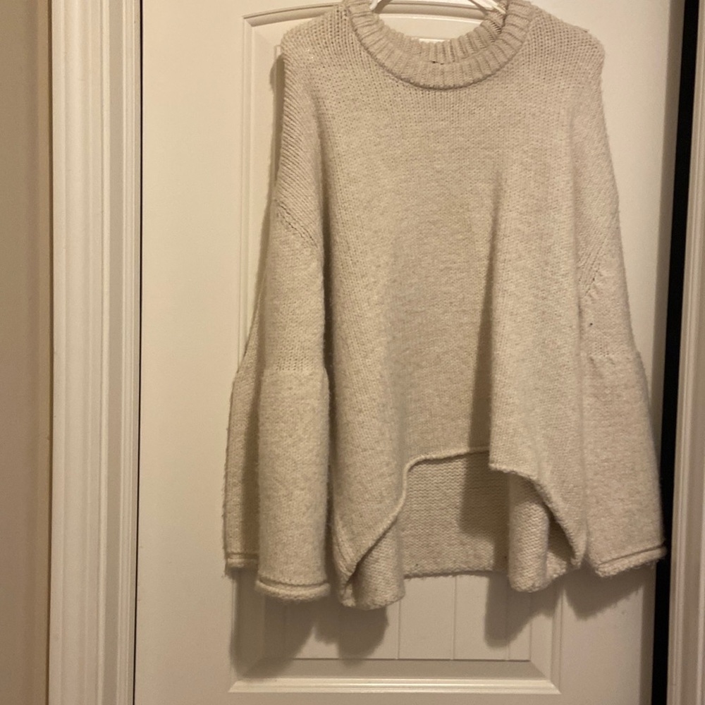Zara white/cream sweater
